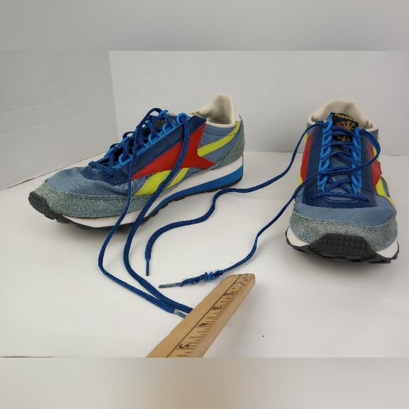 Men's Reebok Aztec OG Running Sneakers - Picture 3 of 12